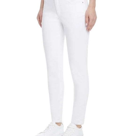 JONES NEW YORK NWOT LEXINGTON SKINNY DENIM JEANS W CLASSIC STRETCH SOFT WHITE - Picture 2 of 5